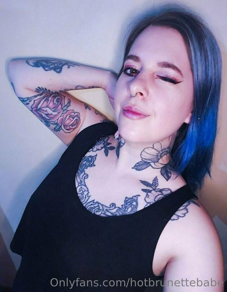 Naakte gelekte OnlyFans-foto van Hotbrunettebabe