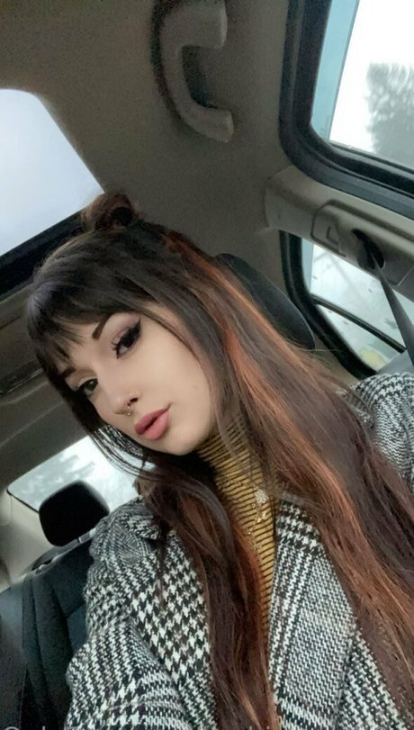 Naakte gelekte OnlyFans-foto van Herbivorewh0revip