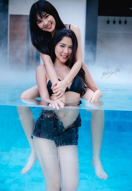 Naakte gelekte OnlyFans-foto van Baibaifern