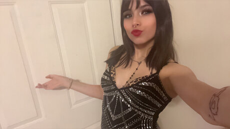 Naakte gelekte OnlyFans-foto van Kylie