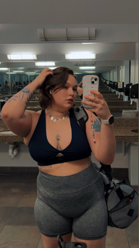 Beefcake Babe
