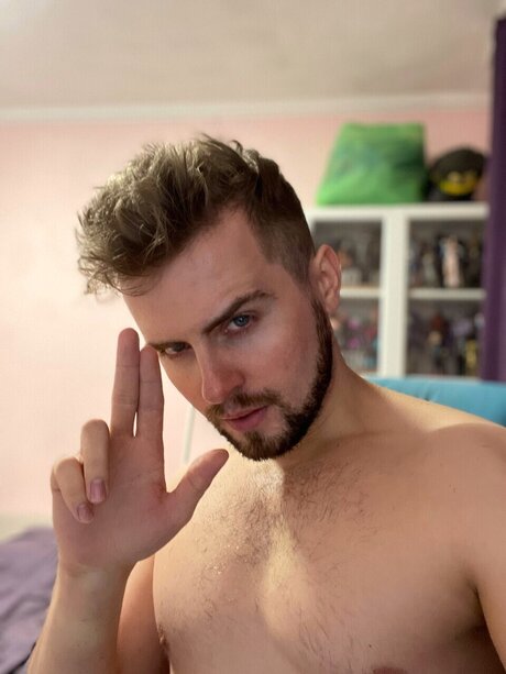 Naakte gelekte OnlyFans-foto van Graysonfinfree