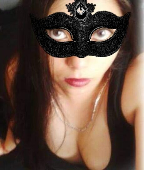 Naakte gelekte OnlyFans-foto van Lilith69