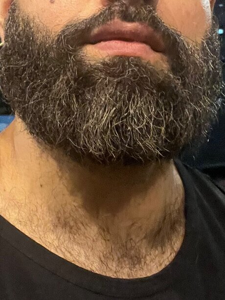 Naakte gelekte OnlyFans-foto van Brazilianbigbear