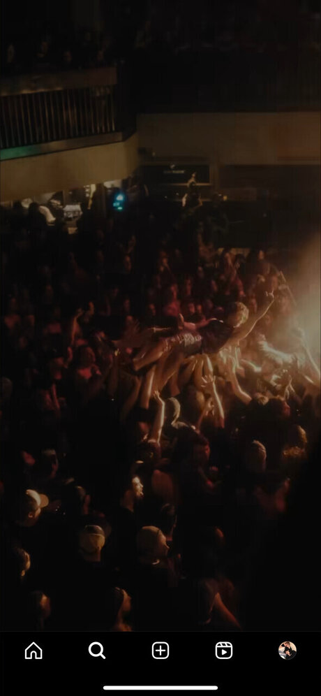 Naakte gelekte OnlyFans-foto van Cyprus