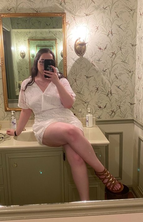 Naakte gelekte OnlyFans-foto van Lermywermy