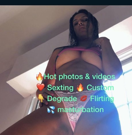 Naakte gelekte OnlyFans-foto van Missrichlove