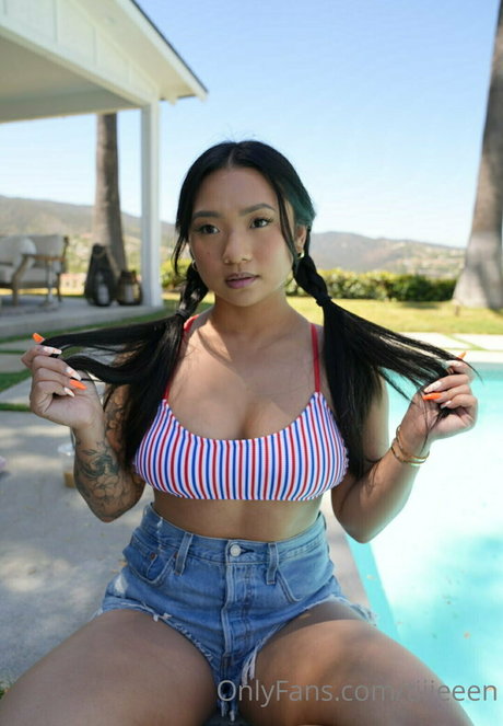 Naakte gelekte OnlyFans-foto van Cattiiieeen