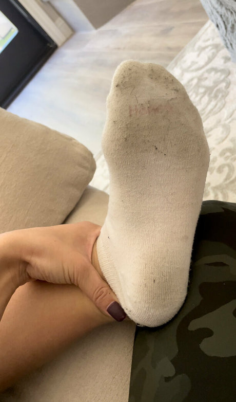 Naakte gelekte OnlyFans-foto van Cattiiieeen