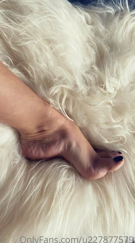 Naakte gelekte OnlyFans-foto van Misssexyfeet