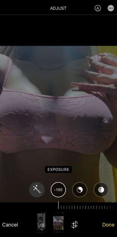 Naakte gelekte OnlyFans-foto van Yashevtsulya