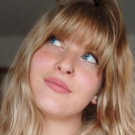 Naakte gelekte OnlyFans-foto van Addyfuegar