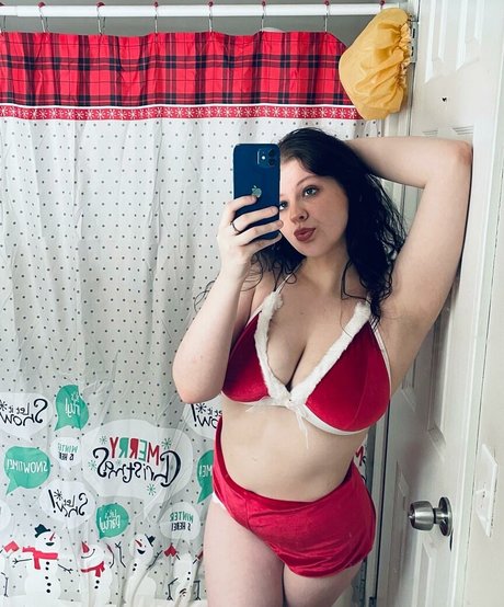 Naakte gelekte OnlyFans-foto van Kelbaby