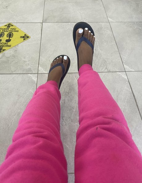 Chocolatefeet8