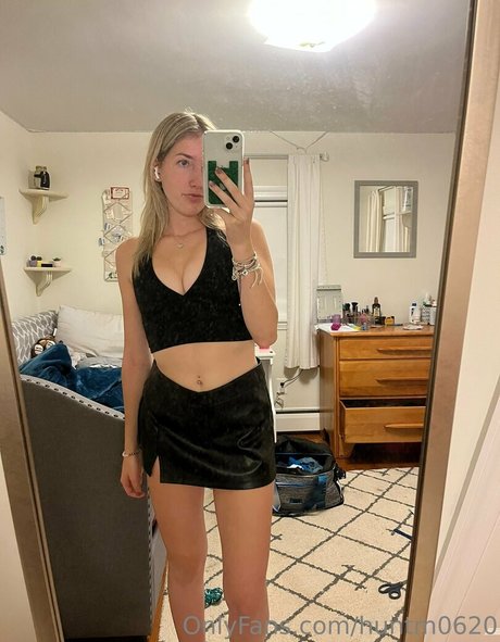 Naakte gelekte OnlyFans-foto van Huntm0620