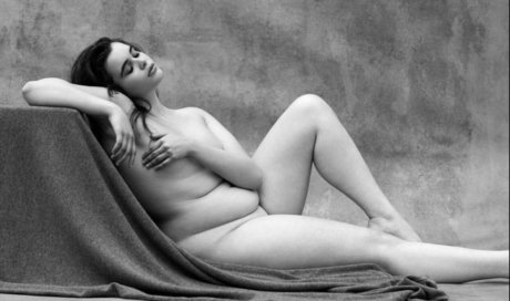 Naakte gelekte OnlyFans-foto van Barbie Ferreira