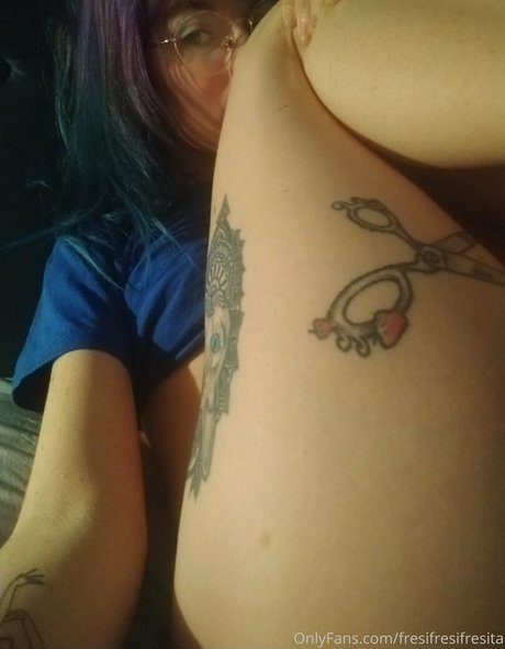 Naakte gelekte OnlyFans-foto van Miiielcita