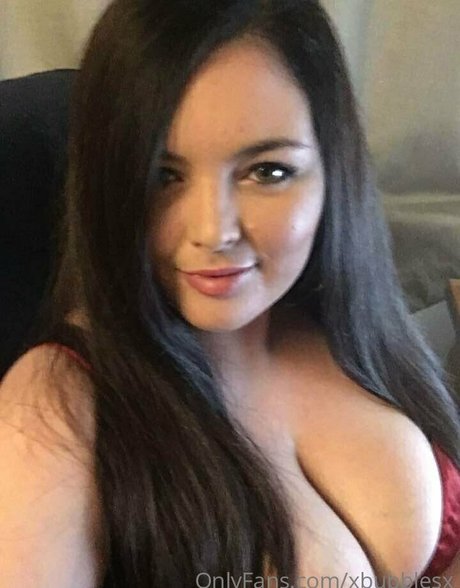 Naakte gelekte OnlyFans-foto van Xbubblesx