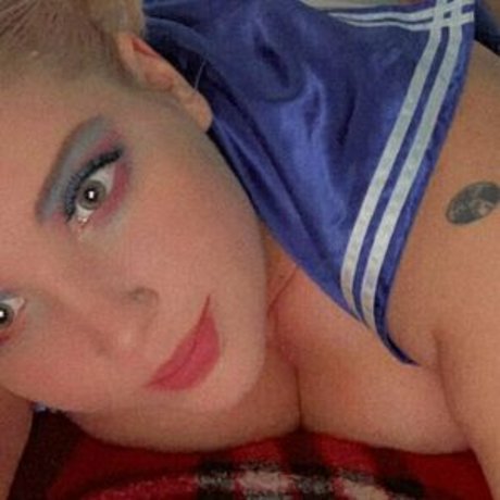 Naakte gelekte OnlyFans-foto van Wavychanel