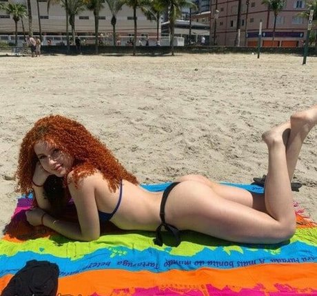 Naakte gelekte OnlyFans-foto van Maria Rafaella