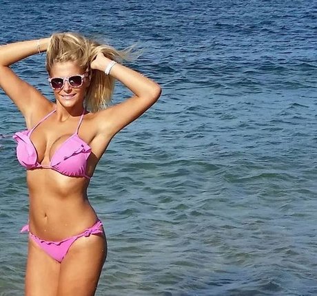 Naakte gelekte OnlyFans-foto van Francesca Cipriani