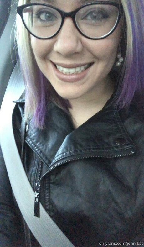 Jennikatfree