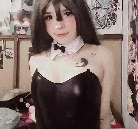Naakte gelekte OnlyFans-foto van Momoiro Cosplay