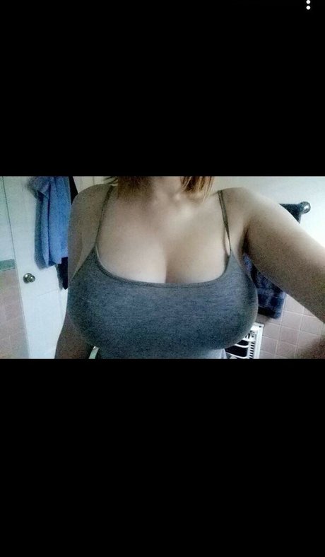 Naakte gelekte OnlyFans-foto van Ripmika