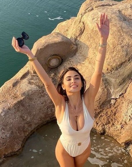 Naakte gelekte OnlyFans-foto van Cecilia Capriotti