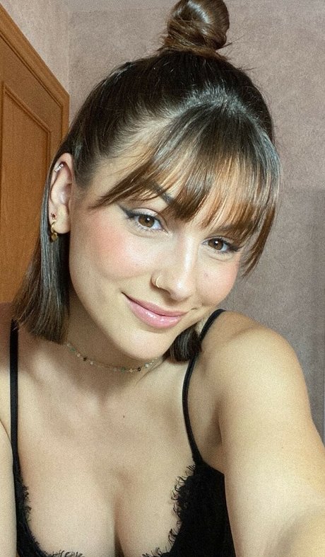 Naakte gelekte OnlyFans-foto van Miriam Villoria