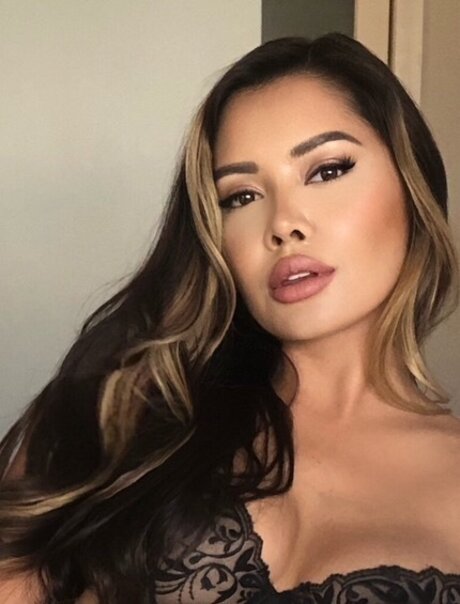 Naakte gelekte OnlyFans-foto van Jd