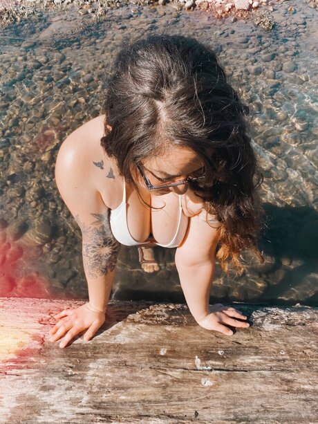Naakte gelekte OnlyFans-foto van Roobz