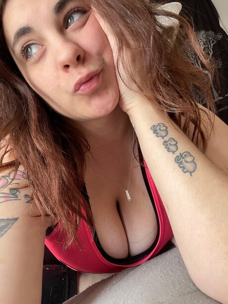 Naakte gelekte OnlyFans-foto van Chelsss