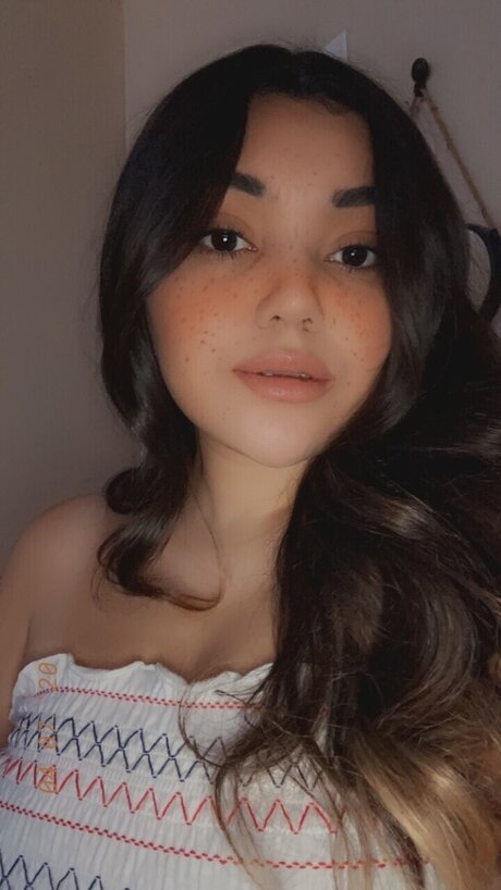 Naakte gelekte OnlyFans-foto van Sabrina