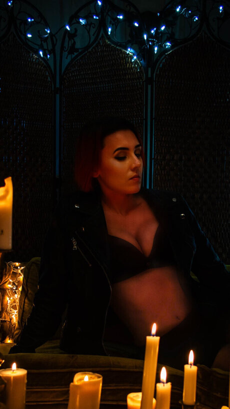Naakte gelekte OnlyFans-foto van Krimsonkat