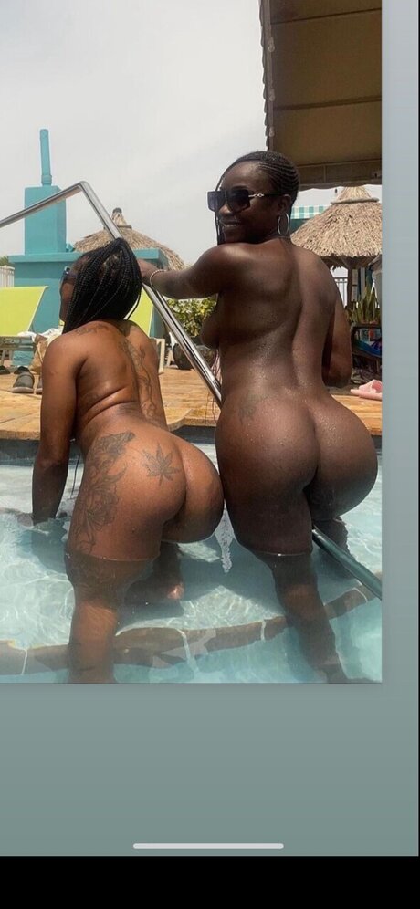 Naakte gelekte OnlyFans-foto van Sweets World   