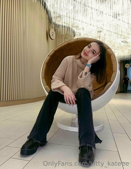 Kitty_kateee