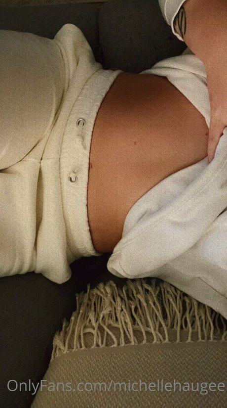 Naakte gelekte OnlyFans-foto van Michellehaugee
