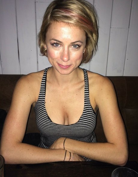 Iliza Shlesinger