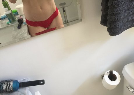 Iliza Shlesinger