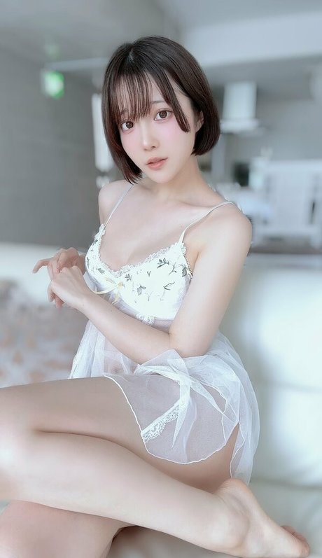 Naakte gelekte OnlyFans-foto van Amakawa Seika