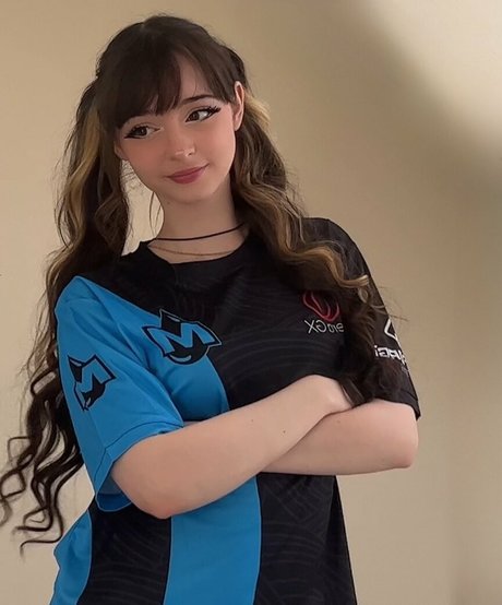 Naakte gelekte OnlyFans-foto van Toxic Tenshi