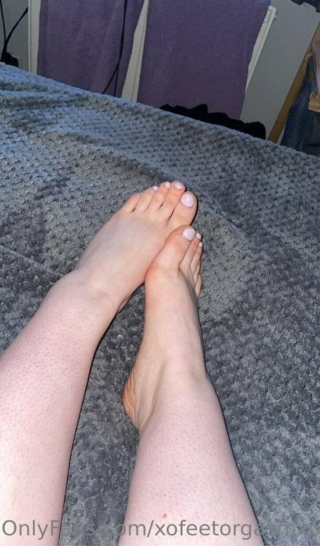 Naakte gelekte OnlyFans-foto van Fetishorgasms