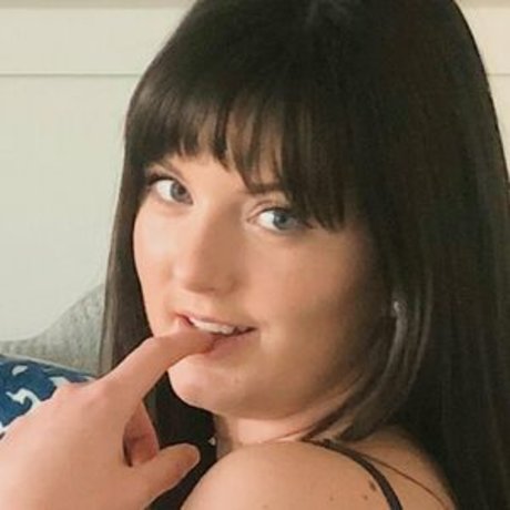 Naakte gelekte OnlyFans-foto van Annabananas