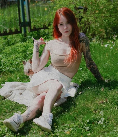 Naakte gelekte OnlyFans-foto van Denly Denlyasha