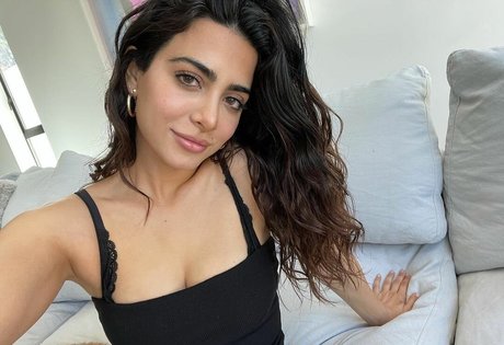 Emeraude Toubia