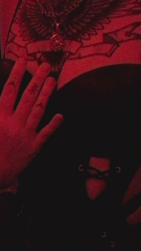 Naakte gelekte OnlyFans-foto van Feliz