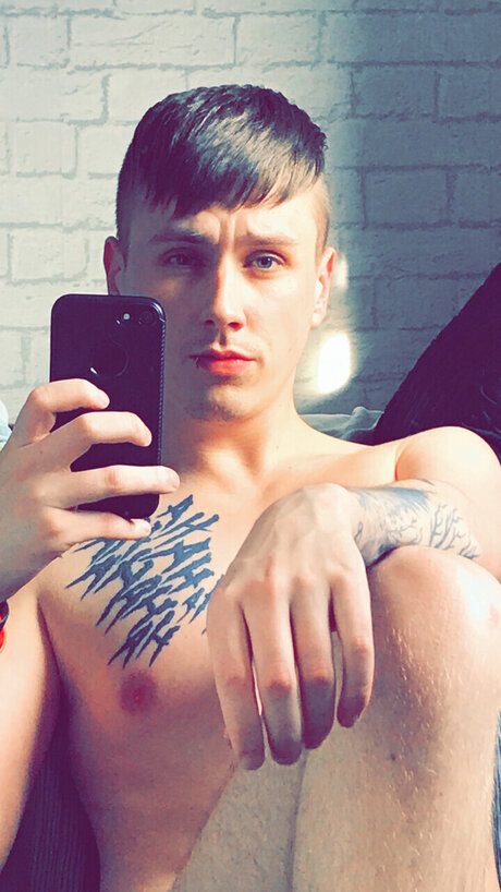 Naakte gelekte OnlyFans-foto van Belfastboy95