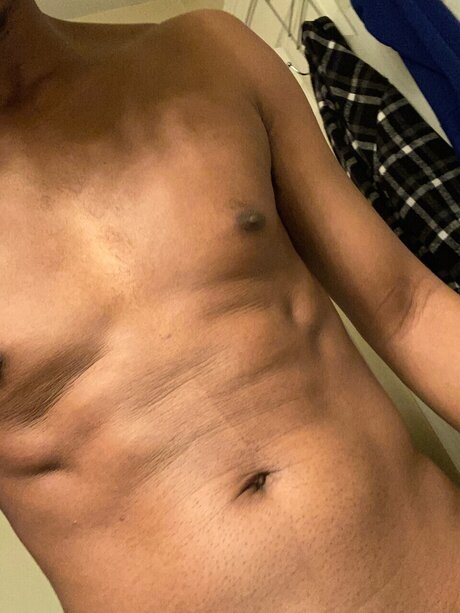 Naakte gelekte OnlyFans-foto van Dickyouneverhadipromise
