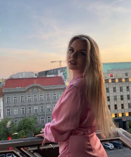 Naakte gelekte OnlyFans-foto van Terifia0